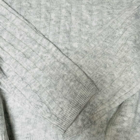 NWT 1.STATE Cable Knit Sweater Silver Heather Size L $99 Retail - Picture 5 of 12